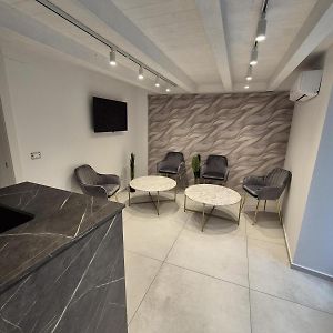 La Maison De Rosaline Rooms